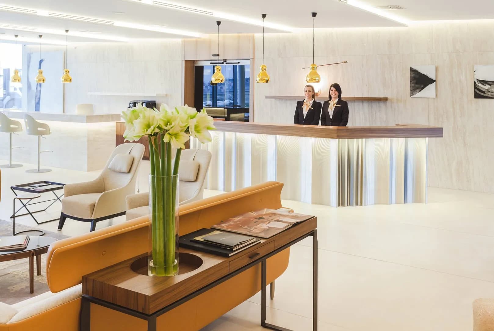Lounge with the reception desk