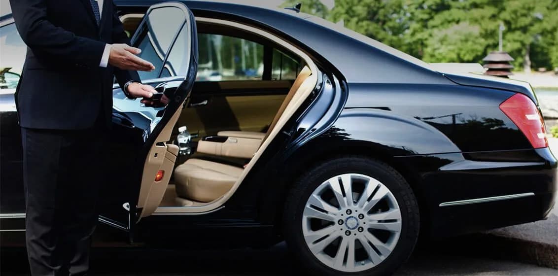 Chauffeur transfer